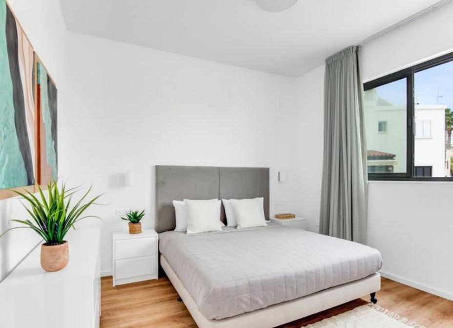 Olive Shared Pool Apartments Пафос Экстерьер фото